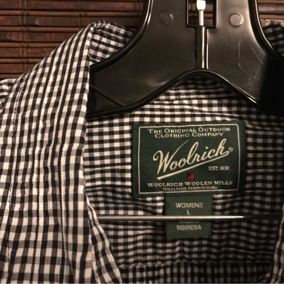 Woolrich Womens Button Down - Picture 2 of 6